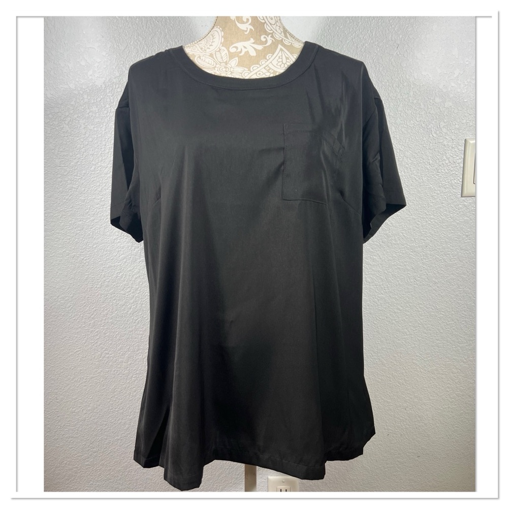 Refinity Limited Edition Top Crete 100% Polyester Black Women's Top Sz S NWT